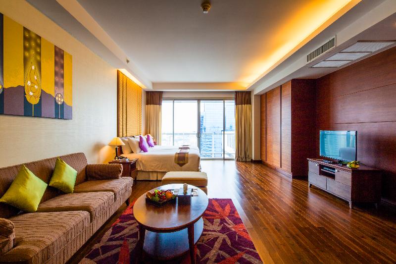 Photo of Column Bangkok Hotel, 5-star hotel in Bangkok (and vicinity)