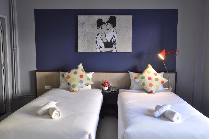 Photo of Chalong Sea Breeze, 2-star hotel in Phuket (and vicinity)