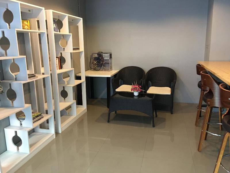 Photo of Chalong Sea Breeze, 2-star hotel in Phuket (and vicinity)