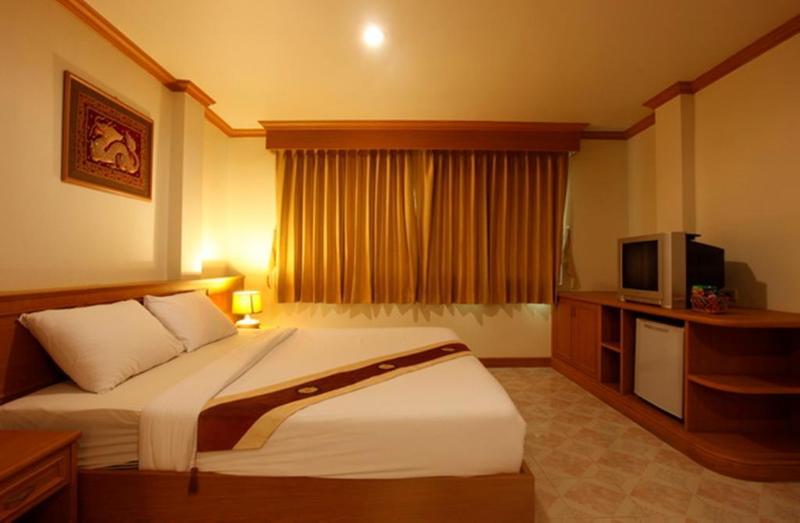 Photo of Casa Jip Guesthouse, 2-star hotel in Bangla Road