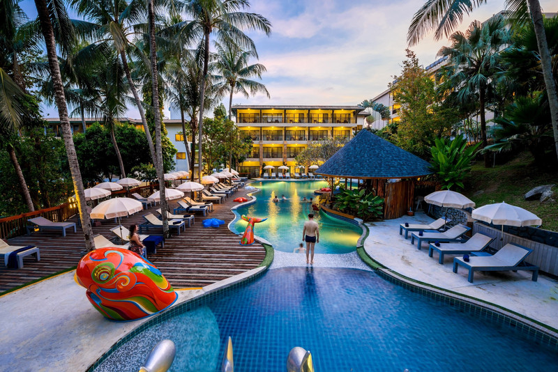 The Hill Resort exterior, 4-Star hotel in Bangla Road