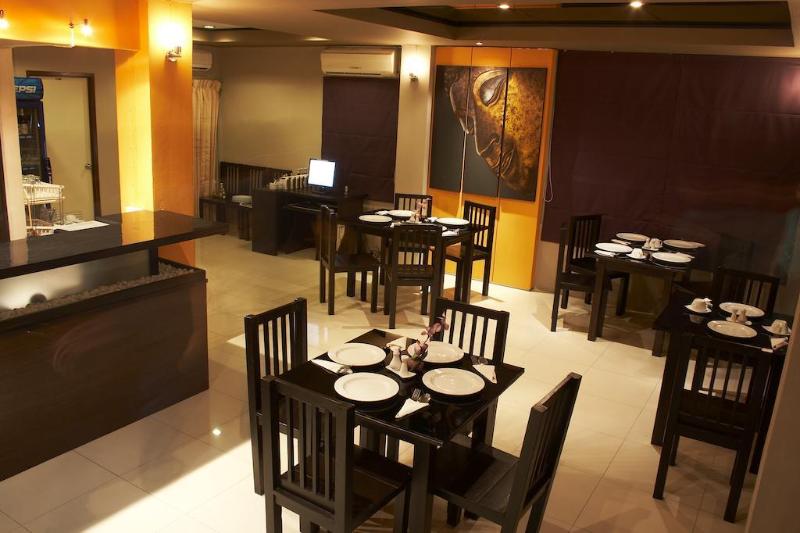 Photo of Suvarnabhumi Suite, 3-star hotel in Bangkok (and vicinity)