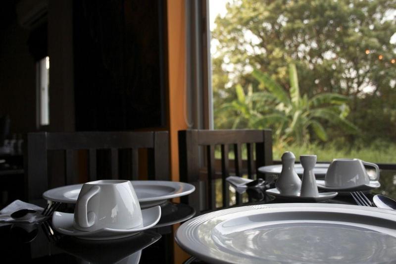 Photo of Suvarnabhumi Suite, 3-star hotel in Bangkok (and vicinity)