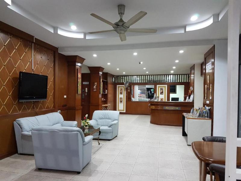 Photo of Bauman Ville Hotel, 3-star hotel in Bangla Road