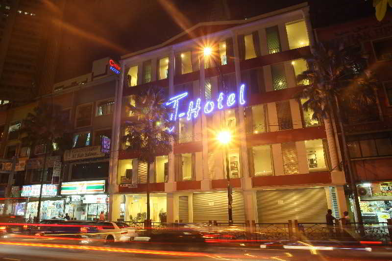 T Hotel Johor Bahru, Singapore