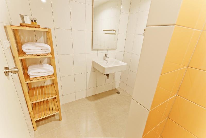 Photo of Lemontea hotel, 3-star hotel in Bangkok (and vicinity)