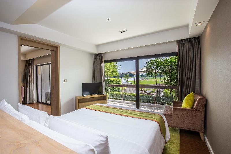 Photo of Summit Windmill Golf Suite Hotel @Suvarnabhumi, 5-star hotel in Bangkok (and vicinity)