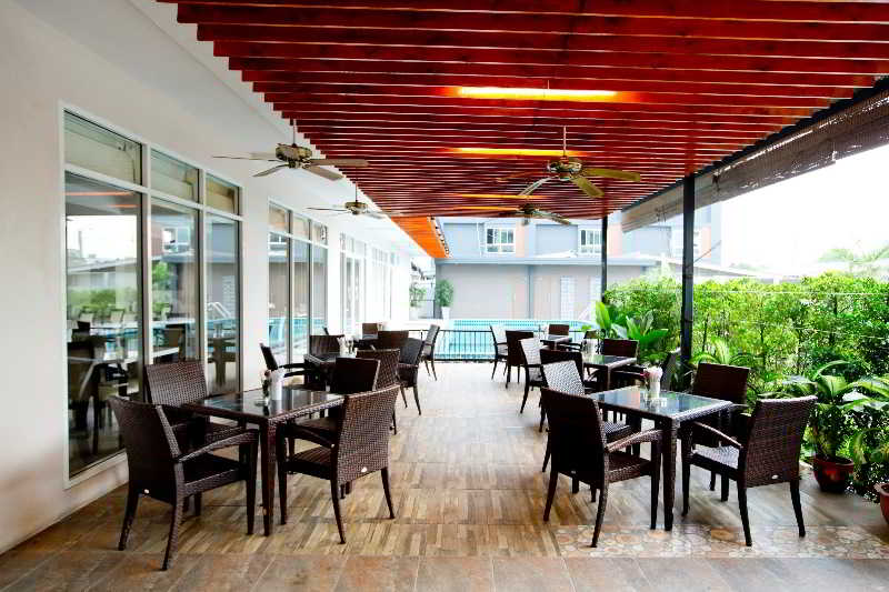 Photo of Sinsuvarn Airport Suite, 4-star hotel in Bangkok (and vicinity)