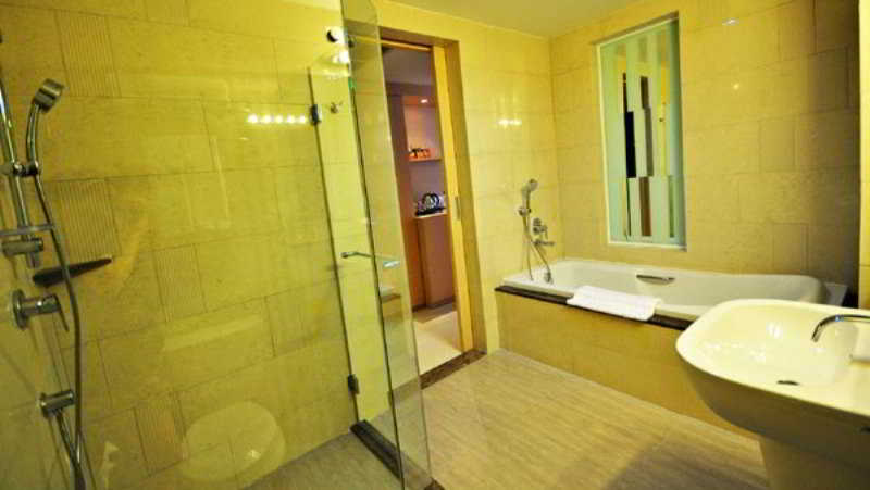 Photo of Parinda Hotel, 4-star hotel in Bangkok (and vicinity)