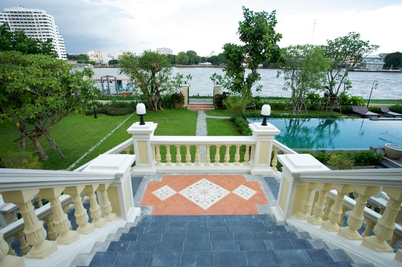 Photo of Praya Palazzo, 4-star hotel in Bang Phlat