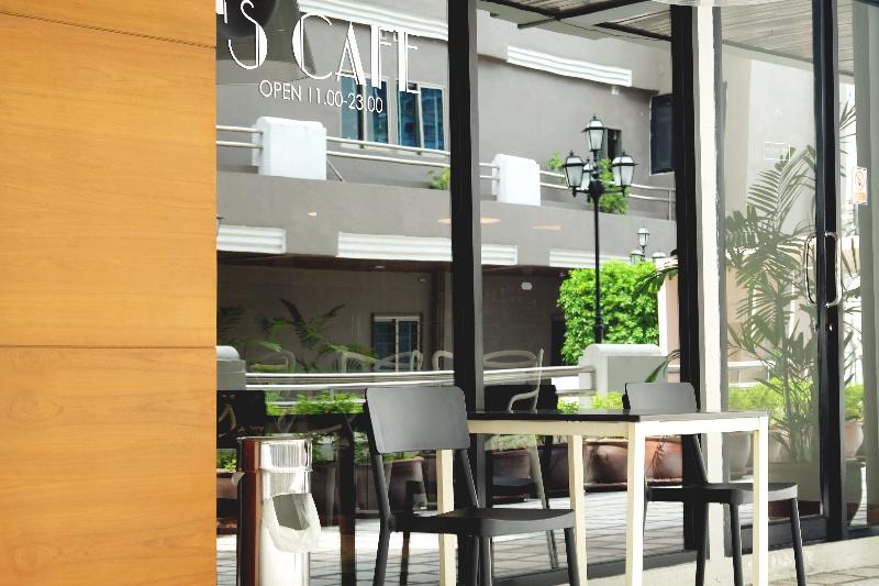 Photo of S33 Compact Sukhumvit Hotel, 3-star hotel in Bangkok (and vicinity)