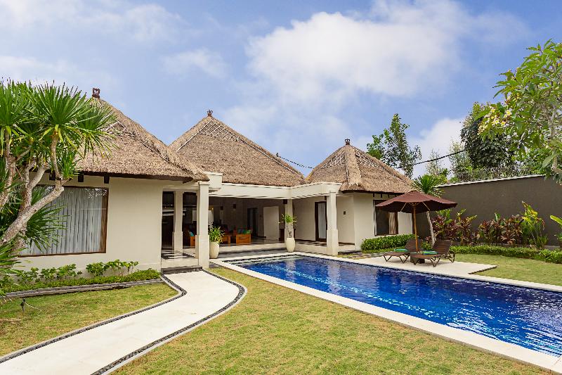 Aruni Bali Jimbaran Boutique Villa, Singapore