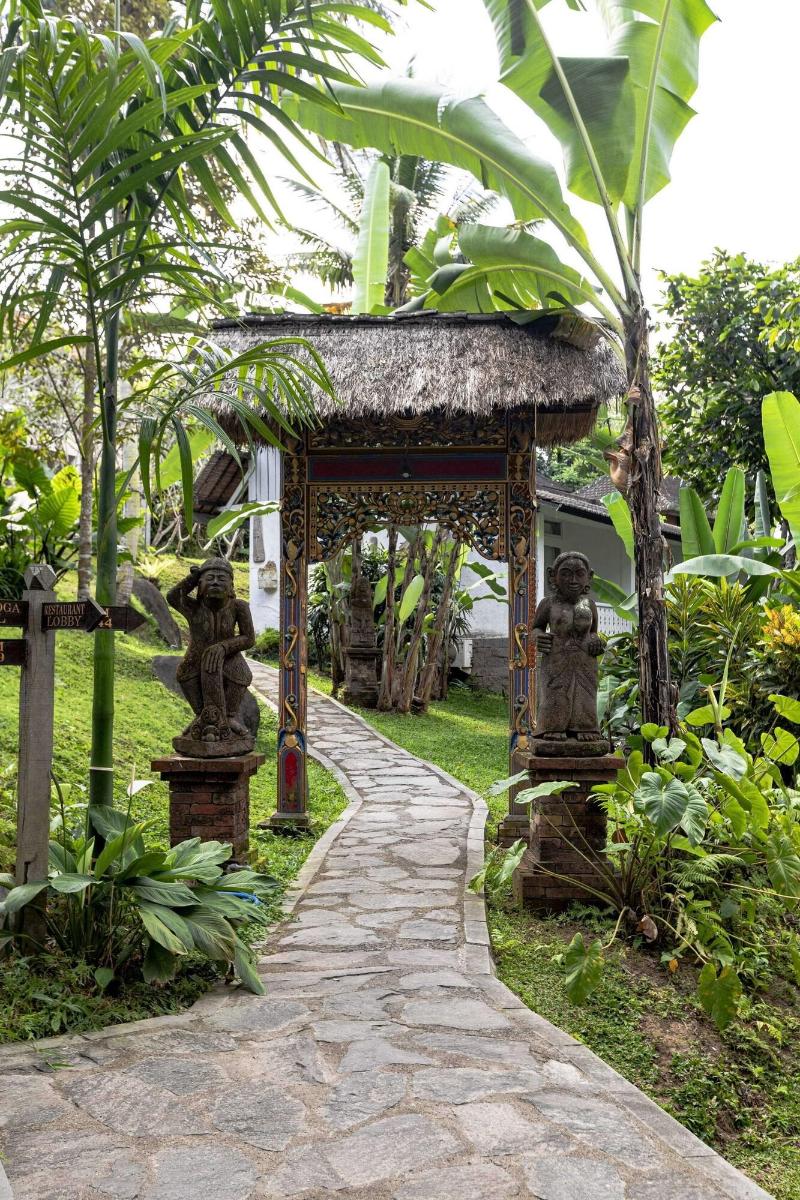 Ubud Sari Health Resort, Singapore
