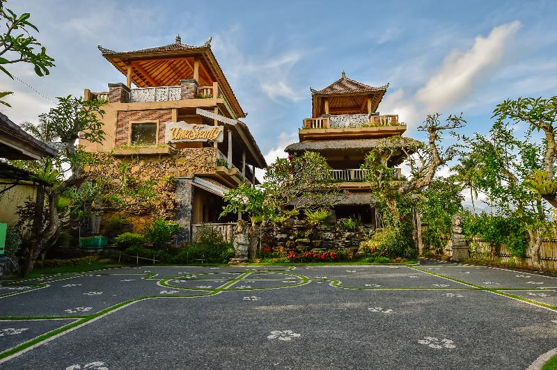 Uma Shanty, Singapore