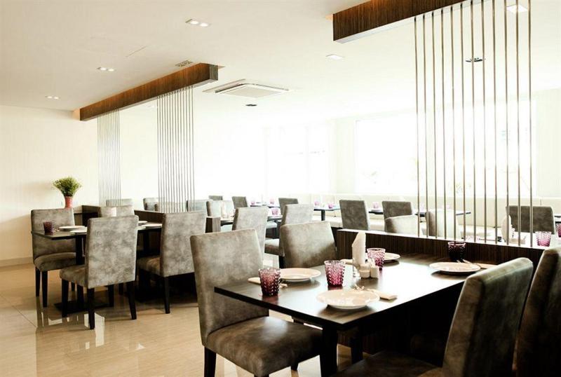 Photo of Crystal Suites Suvarnabhumi Airport, 4-star hotel in Bangkok (and vicinity)