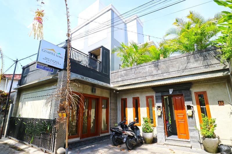 Gempita House Legian Bali, Singapore