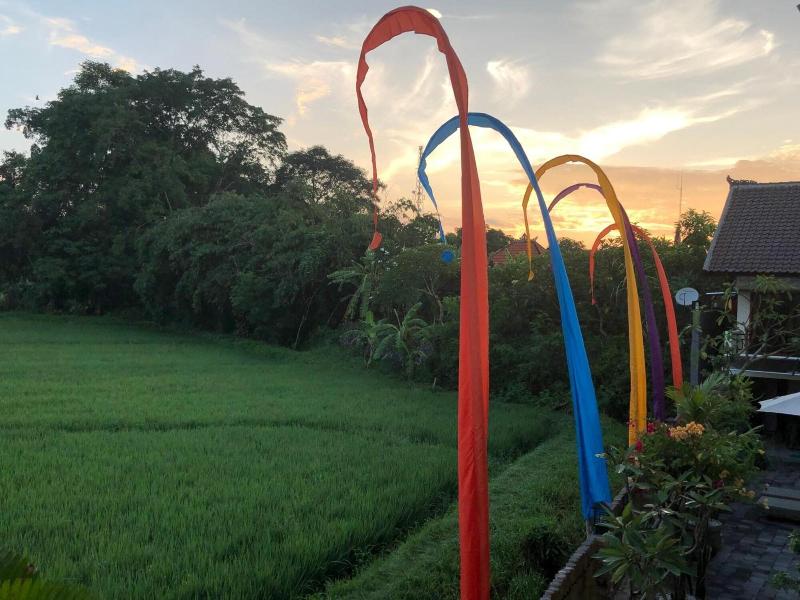 DeRose Guest House Canggu Bali, Singapore
