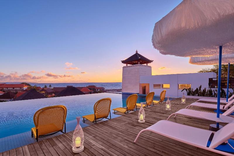 Aloft Bali Seminyak, Singapore