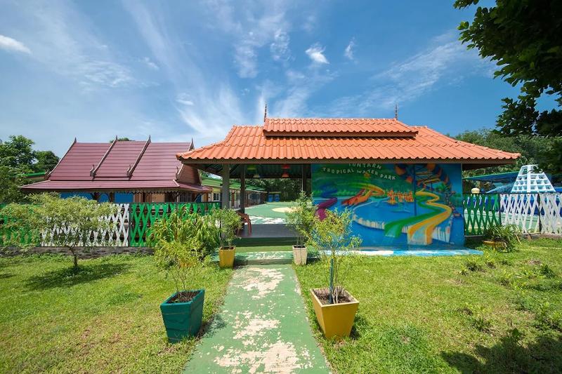 Photo of Tontarn Resort & Spa hotel in Khanom