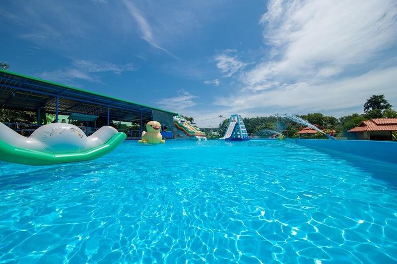 Photo of Tontarn Resort & Spa hotel in Khanom