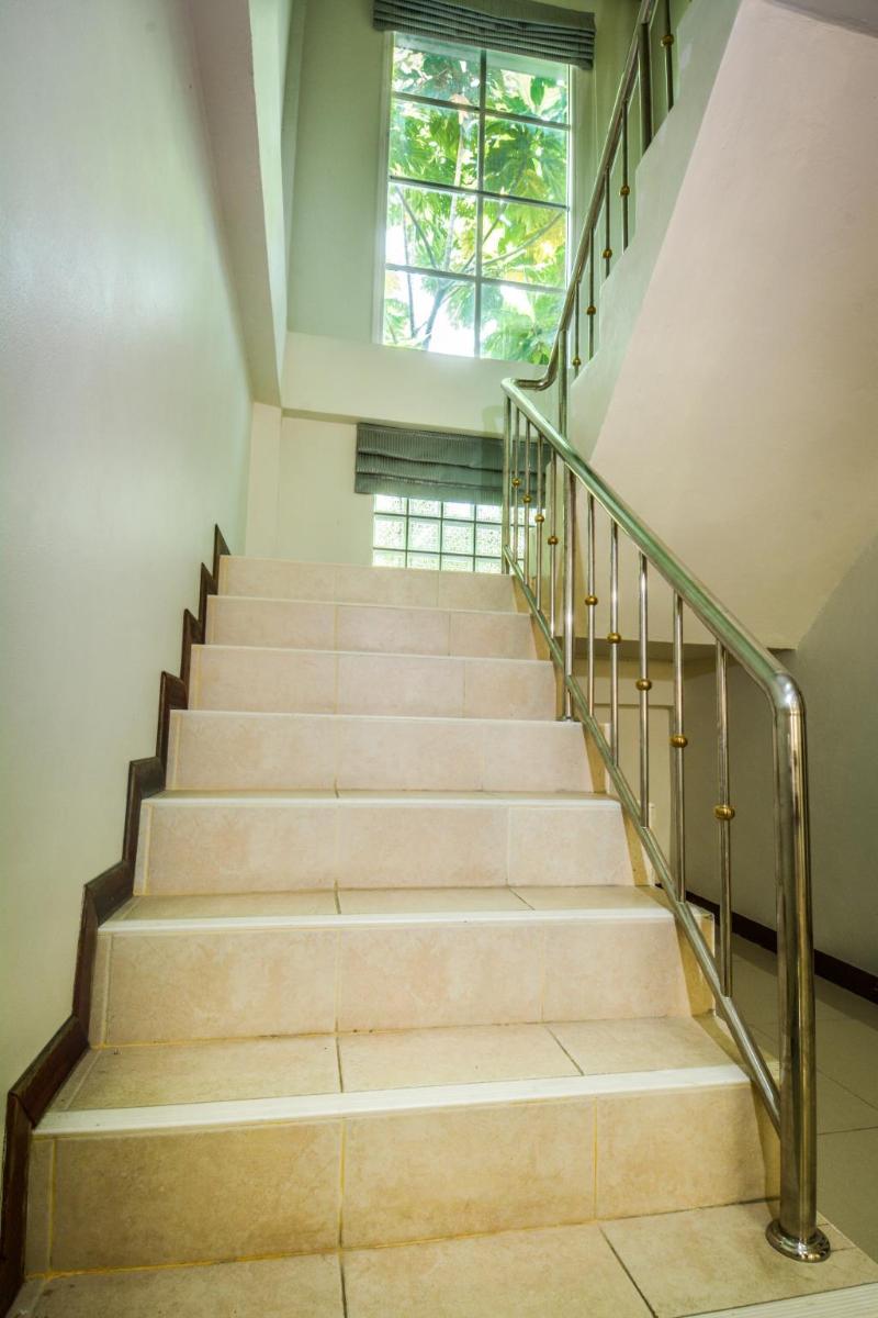 Photo of Kamalar Palace Longstay house, 3-star hotel in Ayutthaya