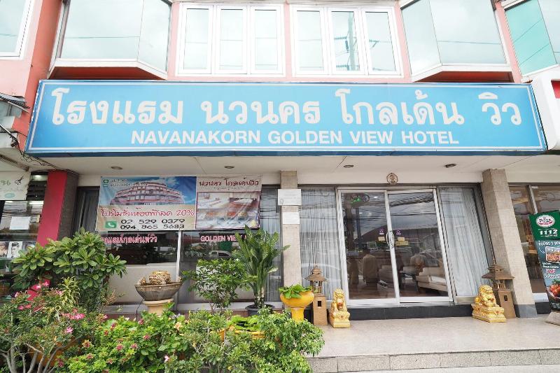 Photo of Navanakorn Golden View, 3-star hotel in Ban Lam Rua Taek