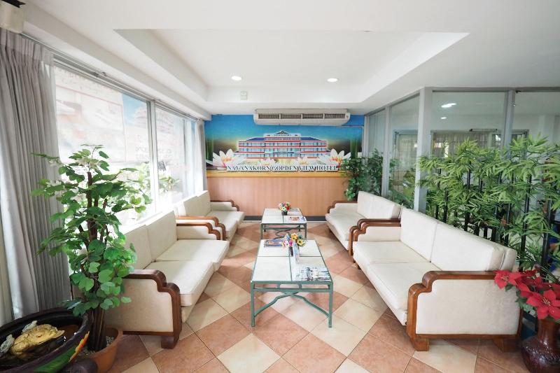 Photo of Navanakorn Golden View, 3-star hotel in Ban Lam Rua Taek