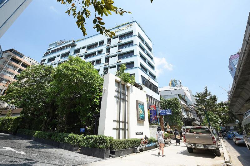 Photo of Ruamchitt Plaza Hotel, 2-star hotel in Bangkok (and vicinity)