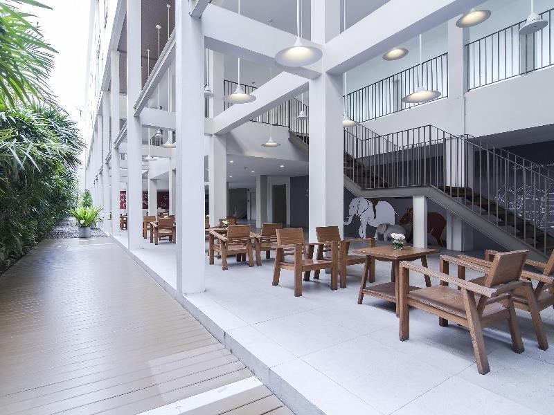 Photo of CHERN Bangkok, 3-star hotel in Bangkok (and vicinity)