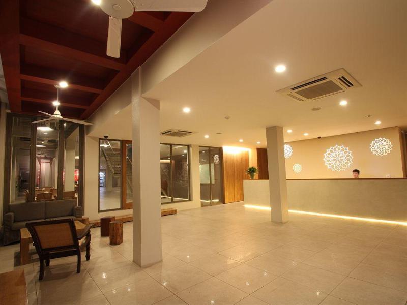 Photo of CHERN Bangkok, 3-star hotel in Bangkok (and vicinity)