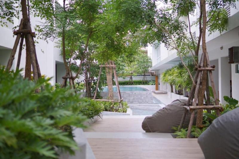 Photo of CHERN Bangkok, 3-star hotel in Bangkok (and vicinity)