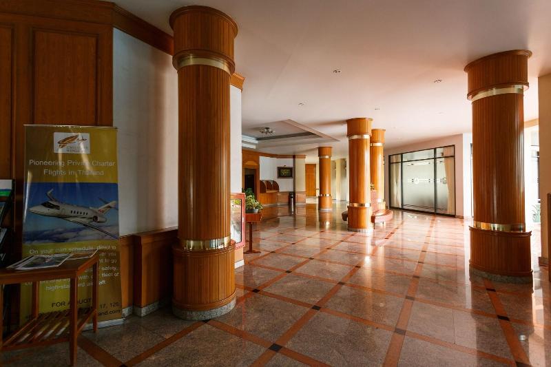 Photo of Majestic Suites, 3-star hotel in Bangkok (and vicinity)