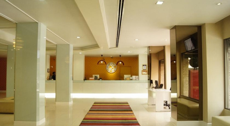 Photo of Baiyoke Suite Hotel, 3-star hotel in Bangkok (and vicinity)