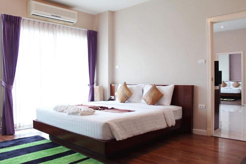 Photo of Baiyoke Suite Hotel, 3-star hotel in Bangkok (and vicinity)