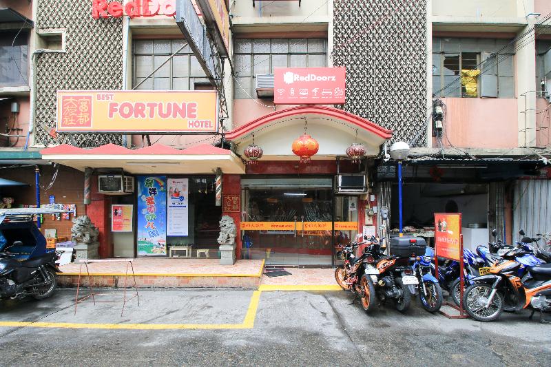 Photo of RedDoorz Plus @ Chinatown Binondo, 2-star hotel in Chinatown
