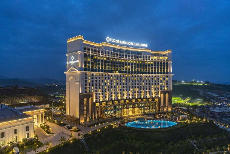 FLC Halong Bay Golf Club & Luxury Resort, Singapore