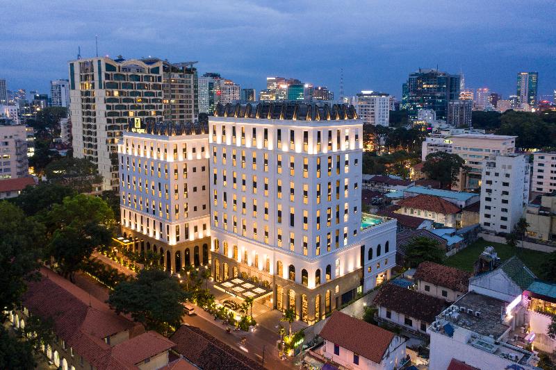 Mai House Saigon Hotel, Singapore