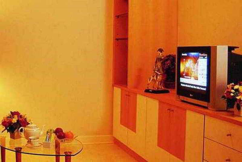 Photo of Grand Watergate Hotel, 2-star hotel in Bangkok (and vicinity)