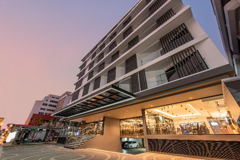 blackwoods Hotel Pattaya, 5-star hotel in Central Pattaya