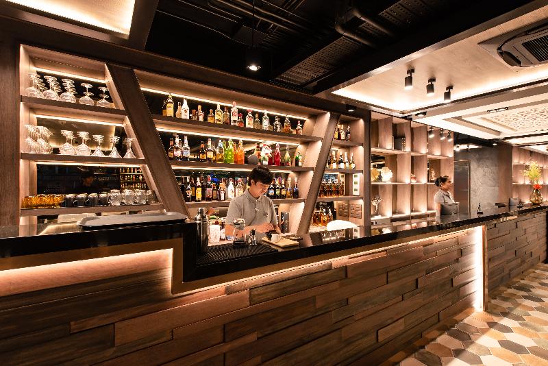 Photo of blackwoods Hotel Pattaya, 5-star hotel in Central Pattaya