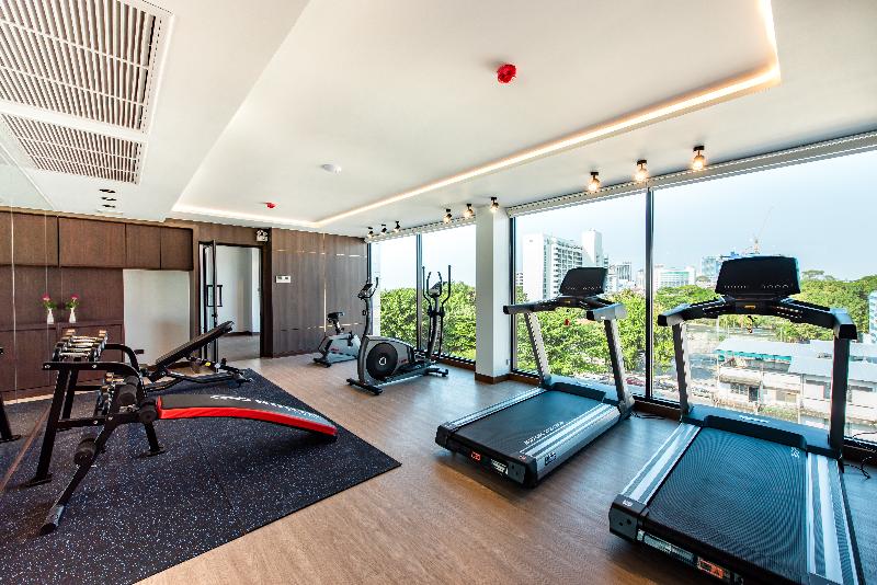 Photo of blackwoods Hotel Pattaya, 5-star hotel in Central Pattaya