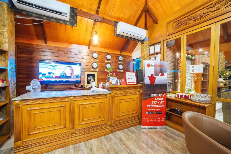 Photo of RedDoorz Plus @ Starhomes Olivianville, 3-star hotel in Tarlac