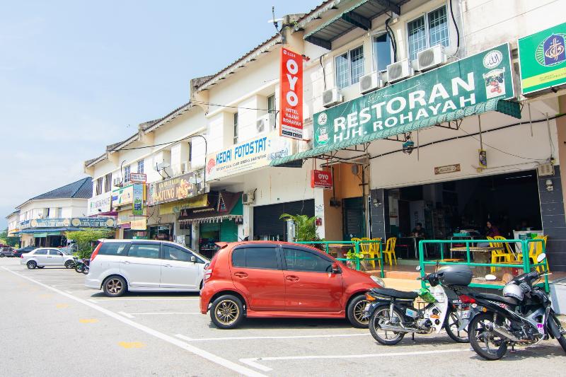 Photo of Hotel O Hajah Rohayah, 2-star hotel in Tanjung Malim