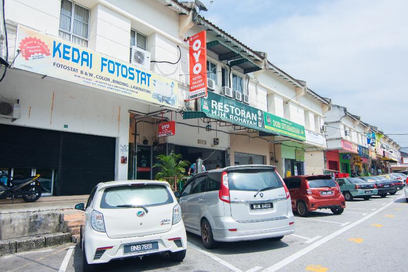 Photo of Hotel O Hajah Rohayah, 2-star hotel in Tanjung Malim