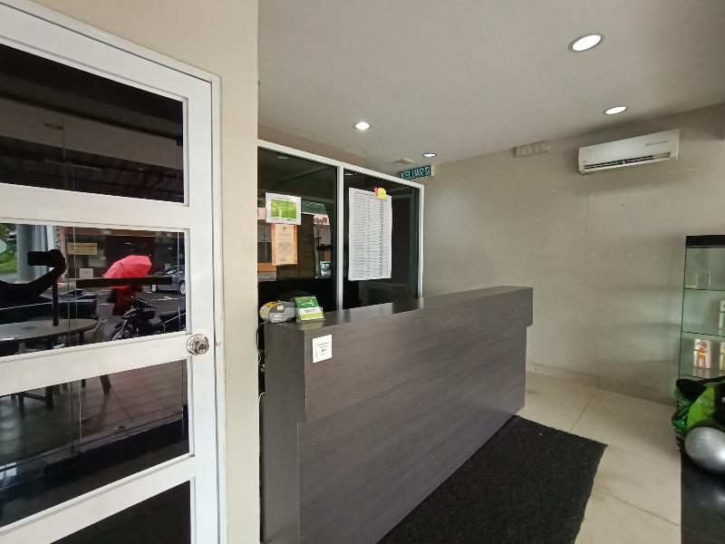 Photo of SUPER OYO 89959 Nice Stay Three Six Five Services, 2-star hotel in Kuching