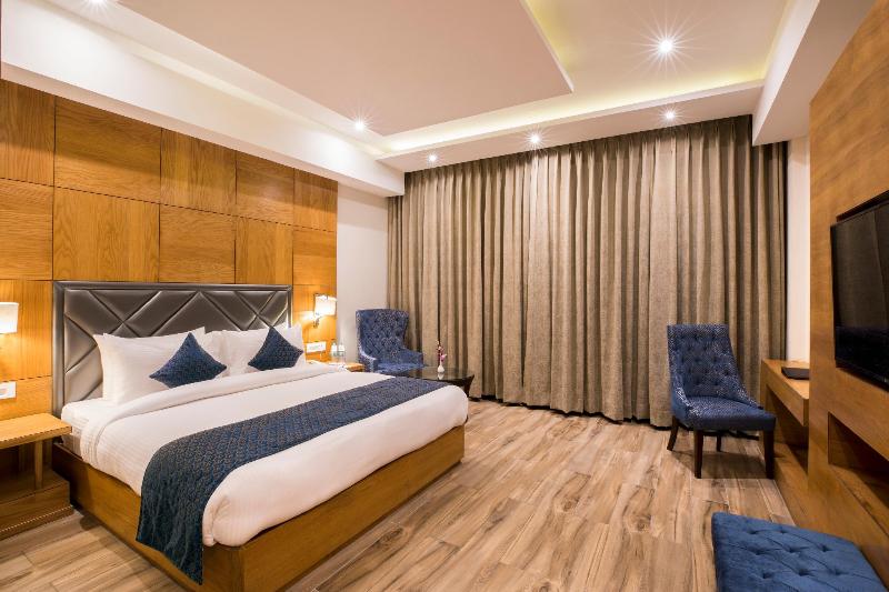 Regenta Central Cassia Zirakpur Chandigarh, 4-star hotel in Chandigarh (and vicinity)
