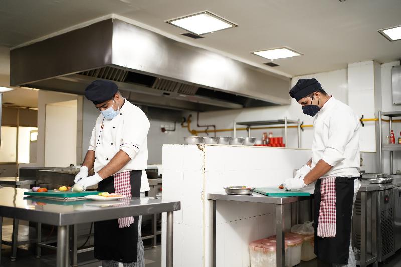 Photo of Sunday Hotel by CheckIn Chandigarh Zirakpur, 4-star hotel in Chandigarh (and vicinity)