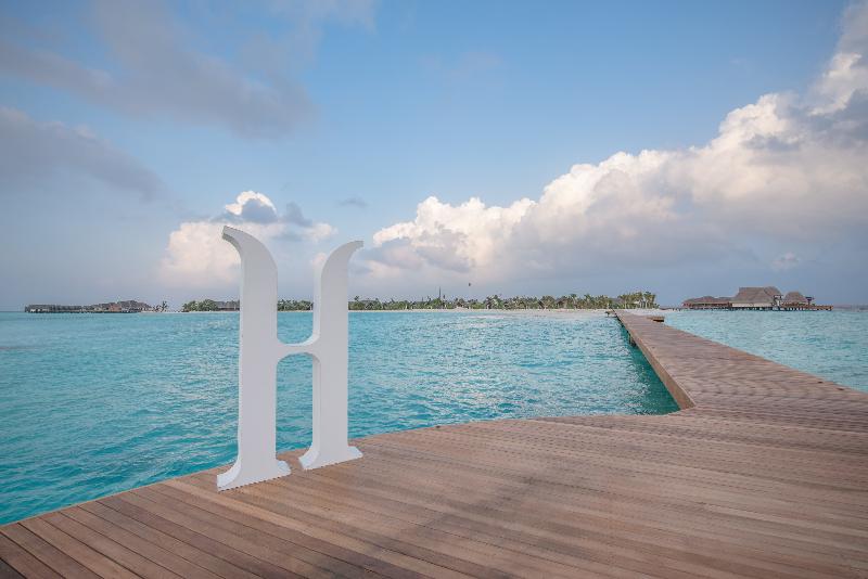 Heritance Aarah - Premium All Inclusive - 40 Minutes away from Male by Seaplane, Singapore