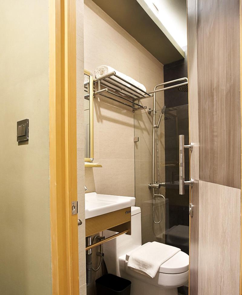Photo of Felicity Island Hotel, 4-star hotel in Lapu-Lapu