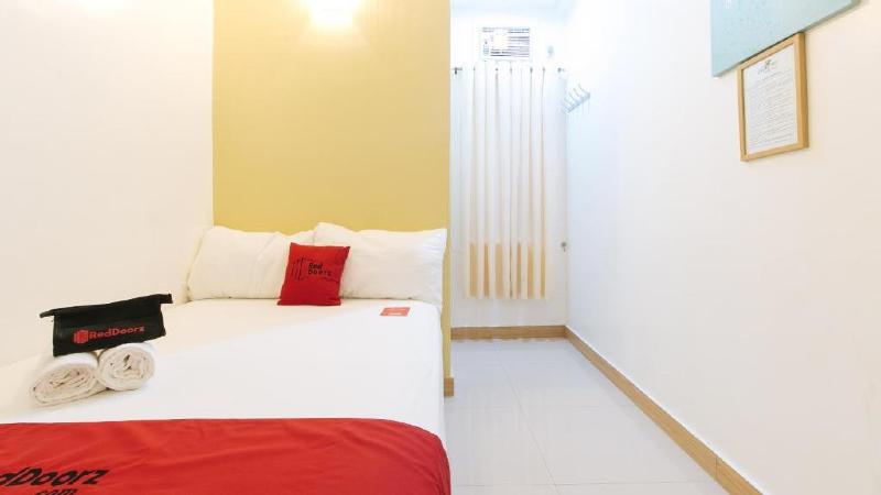 Photo of RedDoorz near Lapasan Plaza Cagayan De Oro, 3-star hotel in Cagayan de Oro